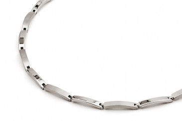 Collier titane