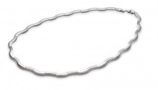 collier titane